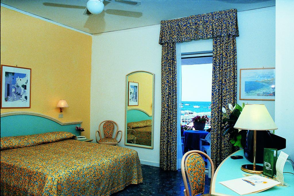 Hotel Solemar Beach & Beauty Spa Искья Номер фото